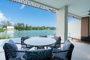 Unique apartments in a Laguna the lake shore Apartment in Choeng Thale