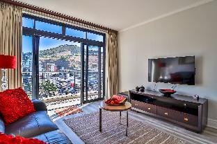 Quayside 1206 by CTHA Apartment in Cape Town
