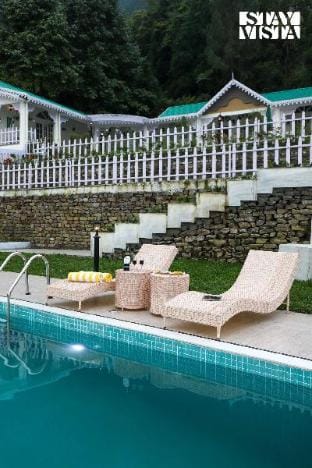 Forktail House with Swimming Pool at Kalimpong by StayVista Villa in West Bengal
