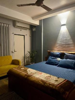 Downtuned BnB Apartment in Bangladesh