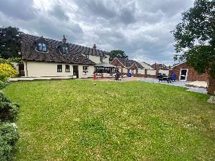 Bellvue Party House Vacation rental in Selby