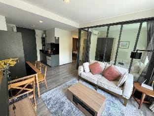 D181- Great location & sea view pool at The Deck Apartment in Patong