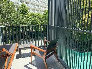 D181- Great location & sea view pool at The Deck Apartment in Patong