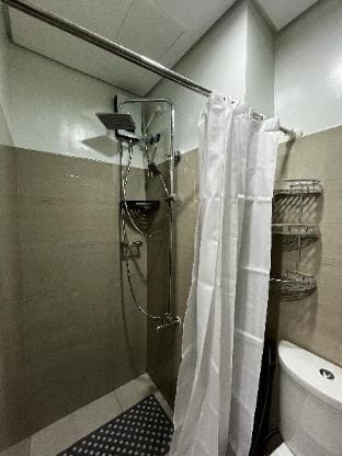 Shore 2 Residences - Unit 206 Tower 3 Apartment in Pasay