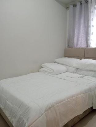 Rosver Hideaway: A 5-10 minutes walk to MOA Apartment in Pasay