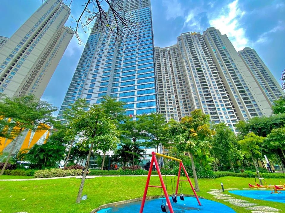 Vinhomes D'capitale Apartment Ha Noi - BK Homes Vacation rental in Laos