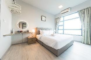 Charis Seaview Suites at Jesselton Quay Kota Kinabalu Apartment in Kota Kinabalu
