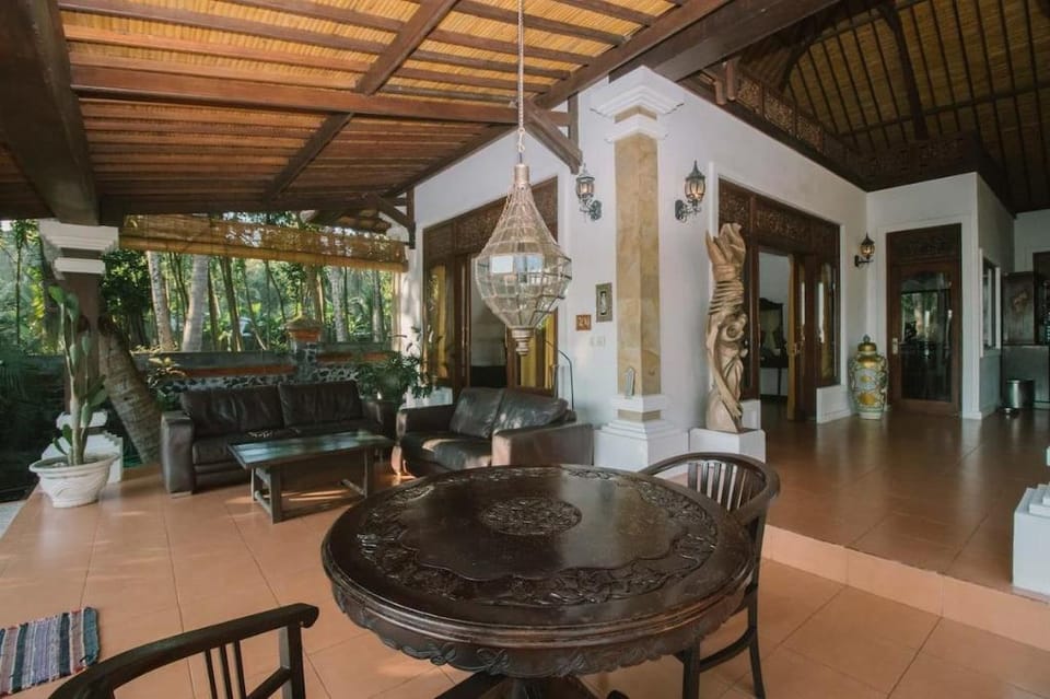 Bali North Beach Bed & Breakfast - Ocean View Room Hotel in Karangasem Regency