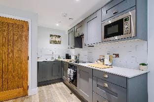 Rock Mill - The Penthouse Suite Apartment in High Peak District