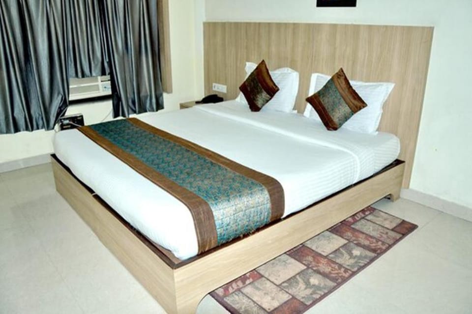 Hotels Akarshak Heritage Hotel in India