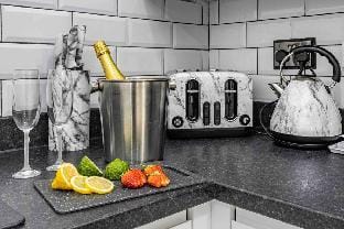 The Garden Apartment, West Bridgford Free Parking Apartment in Nottingham
