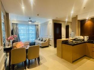 Apartments  Family Two  Bedroom King Near Beach Apartment in Da Nang