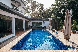 Ipoh Cozy 27 Pool Villa 6B5B (30 pax) by Verve Villa in Ipoh