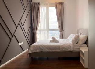 UNA RESIDENCE WITH GREAT VIEW AND GREAT LOCATION Apartment in Federal Territory of Kuala Lumpur
