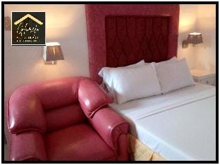 GLORETO Guest House Family Suite Vacation rental in Caraga