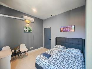 Barnett Georgetown Near Island Hospital (Room 8) Vacation rental in George Town