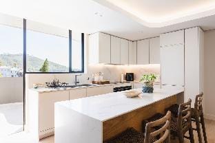 The View - Luxury Penthouse with rooftop pool Apartment in Cape Town