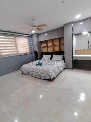 Spacious 3-Bedroom Condo in The Villages, Clark Apartment in Calabarzon