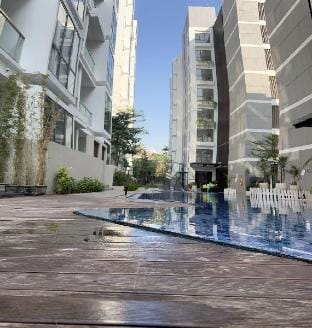 Rosebay 3BR cozy n spacious great for family trip Apartment in Surabaya