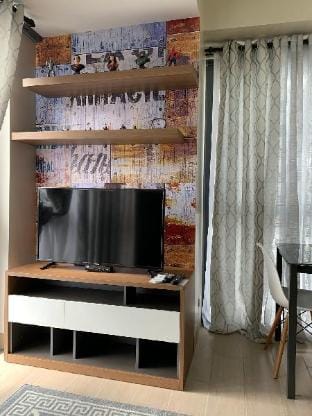 Affordable Studio Type Condominium @ Eastwood City Vacation rental in Pasig