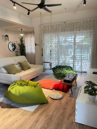 Setia Alam CornerLot with garden near SACC/SCM Vacation rental in Selangor, Malaysia
