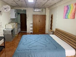 Relaxing Comfort Large Room at Jomtien Beach Apartment in Pattaya City