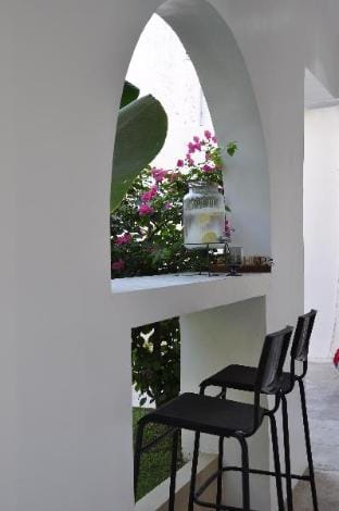 Romantic cozy home accessible to airport&malls  Villa in Las Pinas