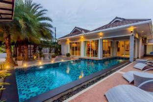 3 Bedroom Platinum Pool Villa Smooth as Silk Villa in Krabi Changwat