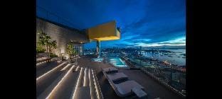 Downtown Chic Condo Rooftop Pool #EN797 Apartment in Pattaya City