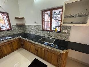 Cozy Space near Infopark Apartment in Kochi