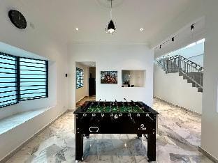 BNB Country Homestay, Rawang- 20 pax, pool, event Villa in Selangor, Malaysia