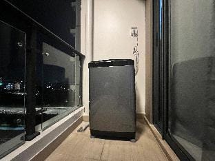 3 kamar 5 Kasur Sky House Bsd Free Wifi & Netflix Apartment in West Java