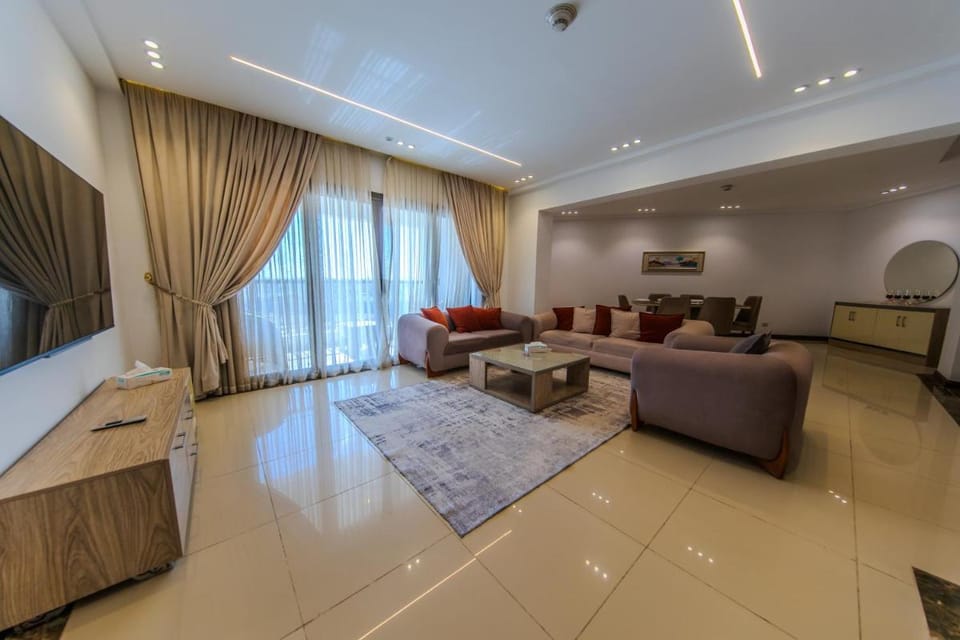 Nyoum Porto New Cairo Luxury Apt Apartment in New Cairo City