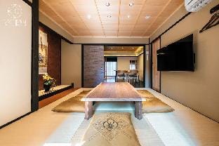 NewーFushimi-Inari Taisha 8 mins～8 minutes to Gion Vacation rental in Kyoto