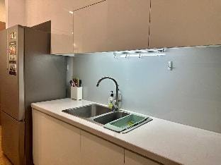 Gem Apartment - 2BR Vinhomes Skylake High Floor  Apartment in Laos