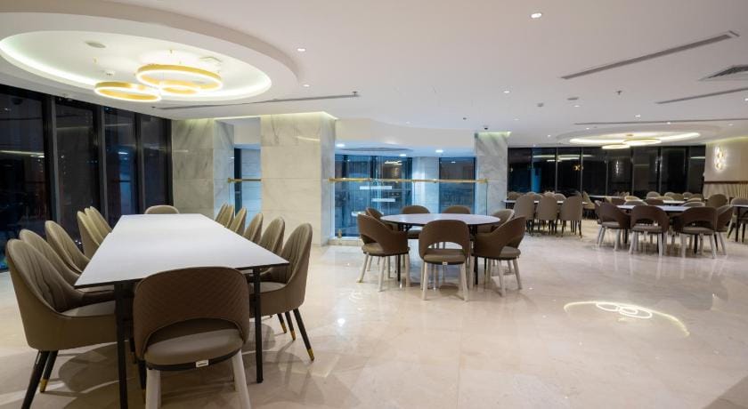 Rawhat  Al Maqam Hotel  فندق روحة المقام  Hotel in Mecca
