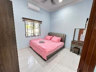 Afdal homestay Vacation rental in Kedah