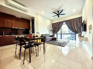 B0906 Grand Medini 2BR 100mbps Netflix By STAY Vacation rental in Johor