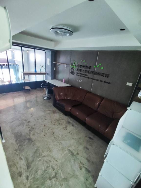 YOWGO THAI Guesthouse Apartment in Bangkok