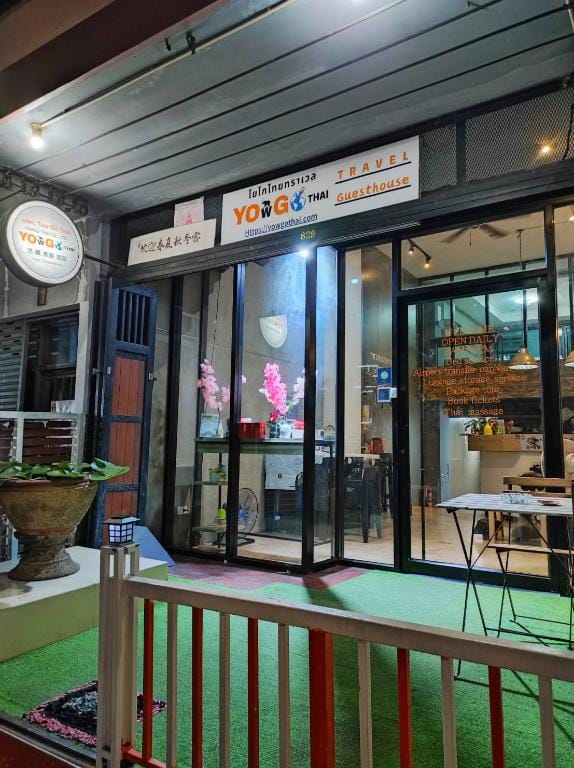 YOWGO THAI Guesthouse Apartment in Bangkok