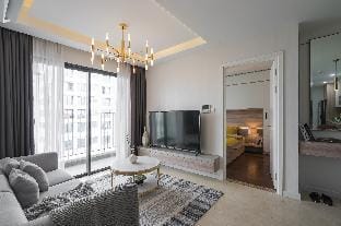 Mei housing - 2BR Vinhomes D'capitale Apartment in Laos
