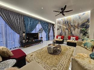 Atelier Pool Villa @ Ipoh Town (14-19 pax) Vacation rental in Ipoh