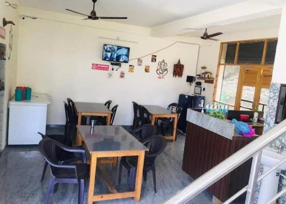 Goroomgo Amba Niwas Home Stay Uttarkashi Hotel in Uttarakhand