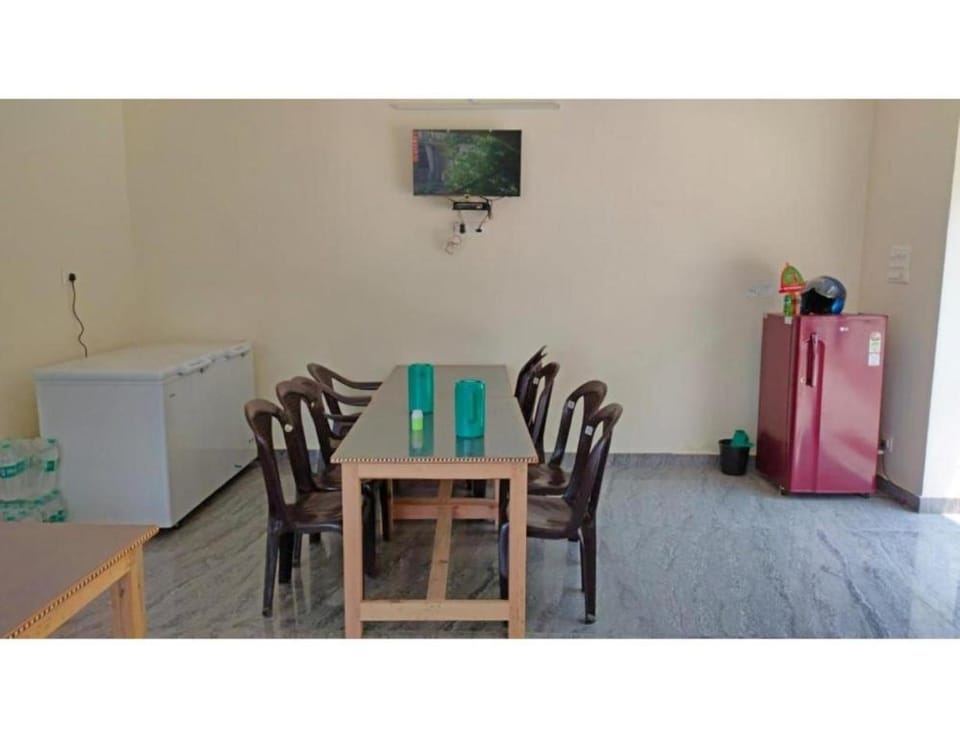 Goroomgo Amba Niwas Home Stay Uttarkashi Hotel in Uttarakhand