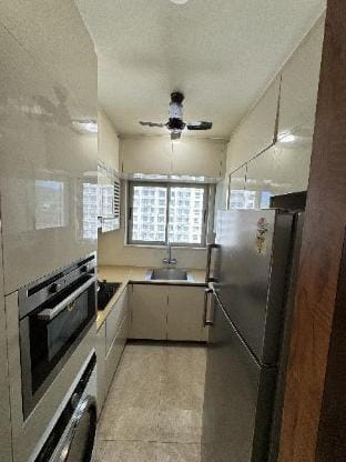 Regent Hill Hiranandani property  Apartment in Mumbai