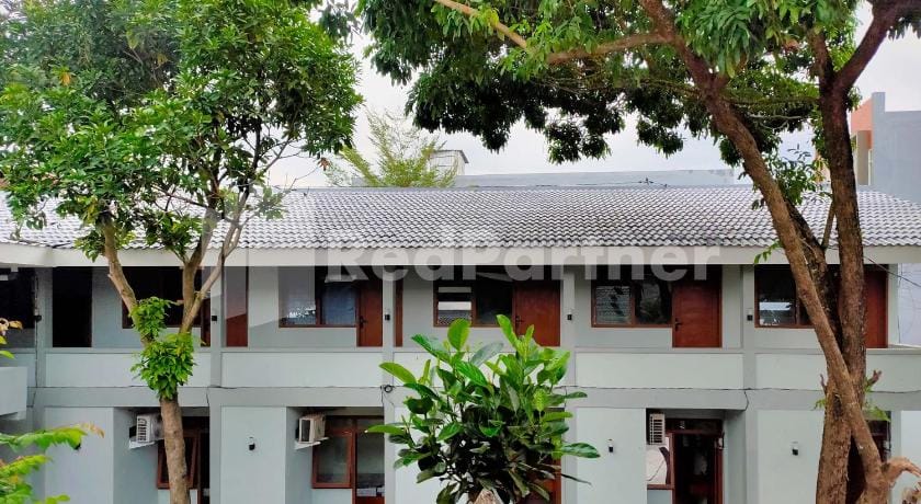 Saijaan Guesthouse UNEJ RedPartner Hotel in East Java