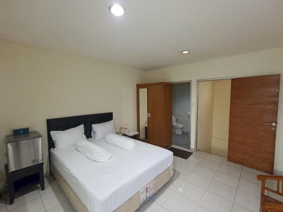 Capital O 94095 Angkasa Hotel Dua Hotel in Jakarta