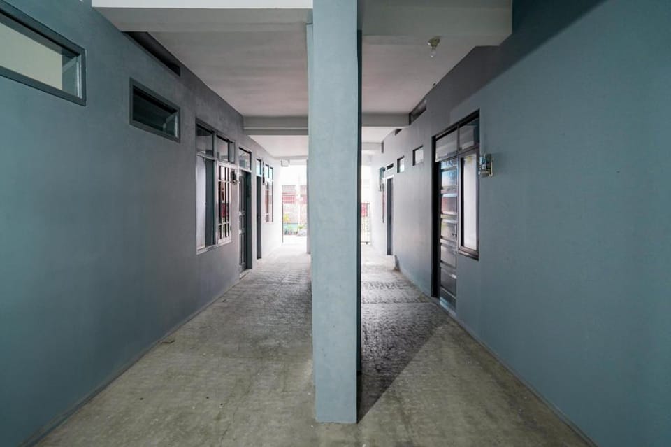Hotel O Pdl Guest House Syariah Hotel in West Java