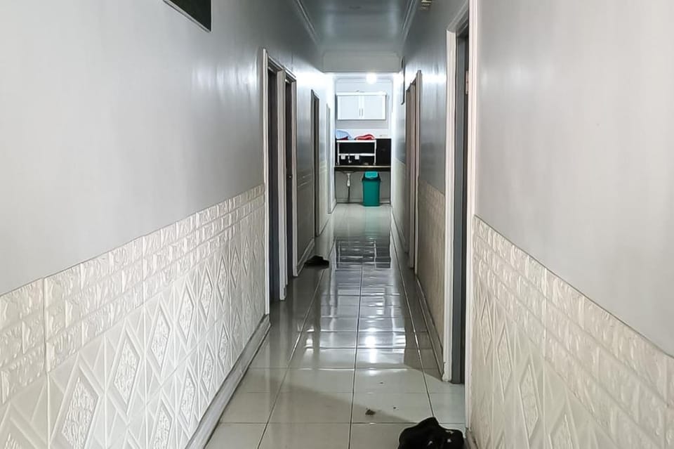 Guest House SW Syariah RedPartner Hotel in Indonesia