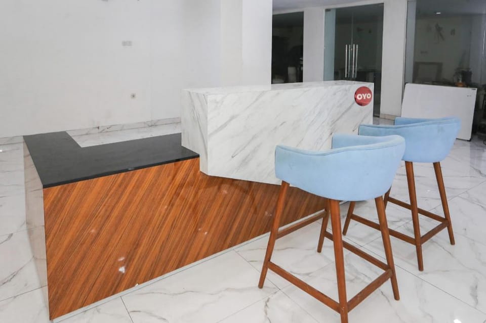 OYO 94117 Mr Rooms Appartement Mutiara Hotel in West Java